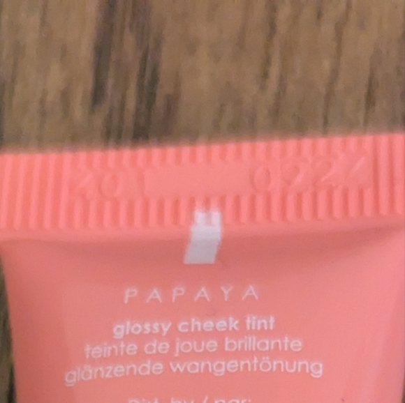 Ciate Dewy Blush Glossy Cheek Tint - Pink NIB 10 mL 0.34 oz Papaya - Picture 10 of 12